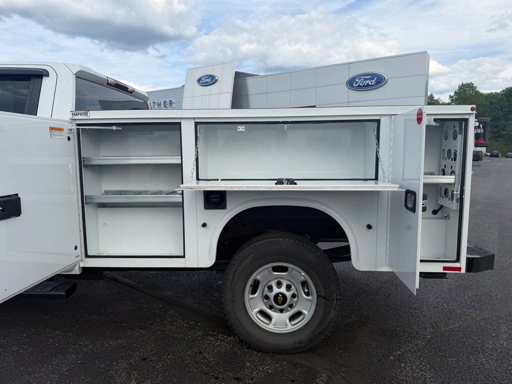 Used 2024 Chevrolet Silverado 2500 W/T w/ WT Convenience Package AWD/4WD image 3