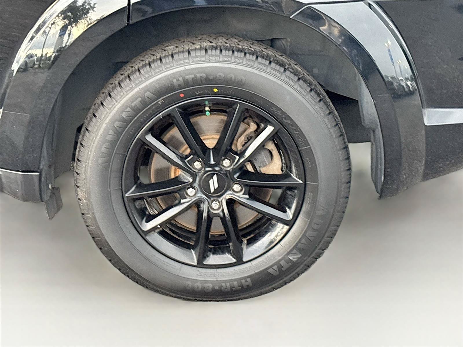 Used 2020 Dodge Journey SE w/ SE Popular Equipment Group FWD image 34