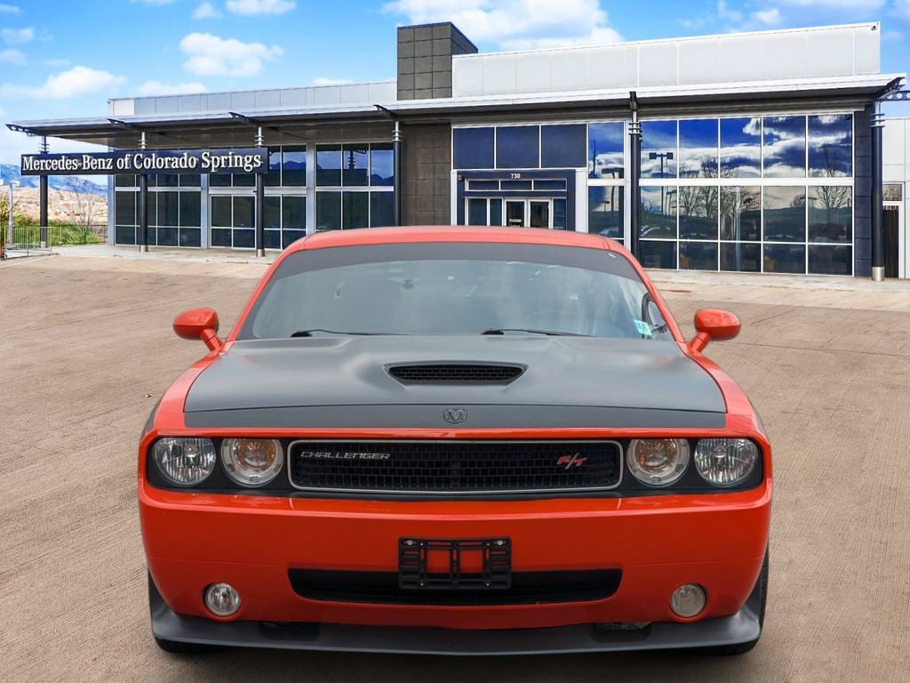 Used 2009 Dodge Challenger R/T RWD image 2