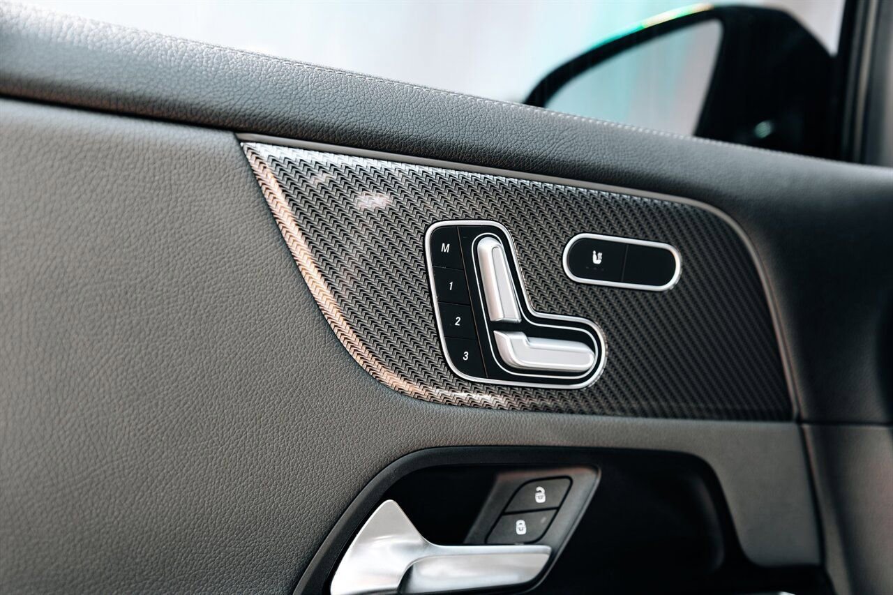 Used 2023 Mercedes-Benz GLA 35 AMG 4MATIC image 19