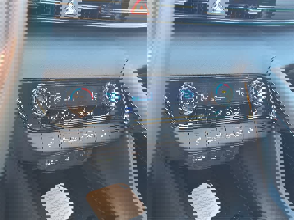 New 2026 Hyundai Elantra SEL Sport Premium image 28