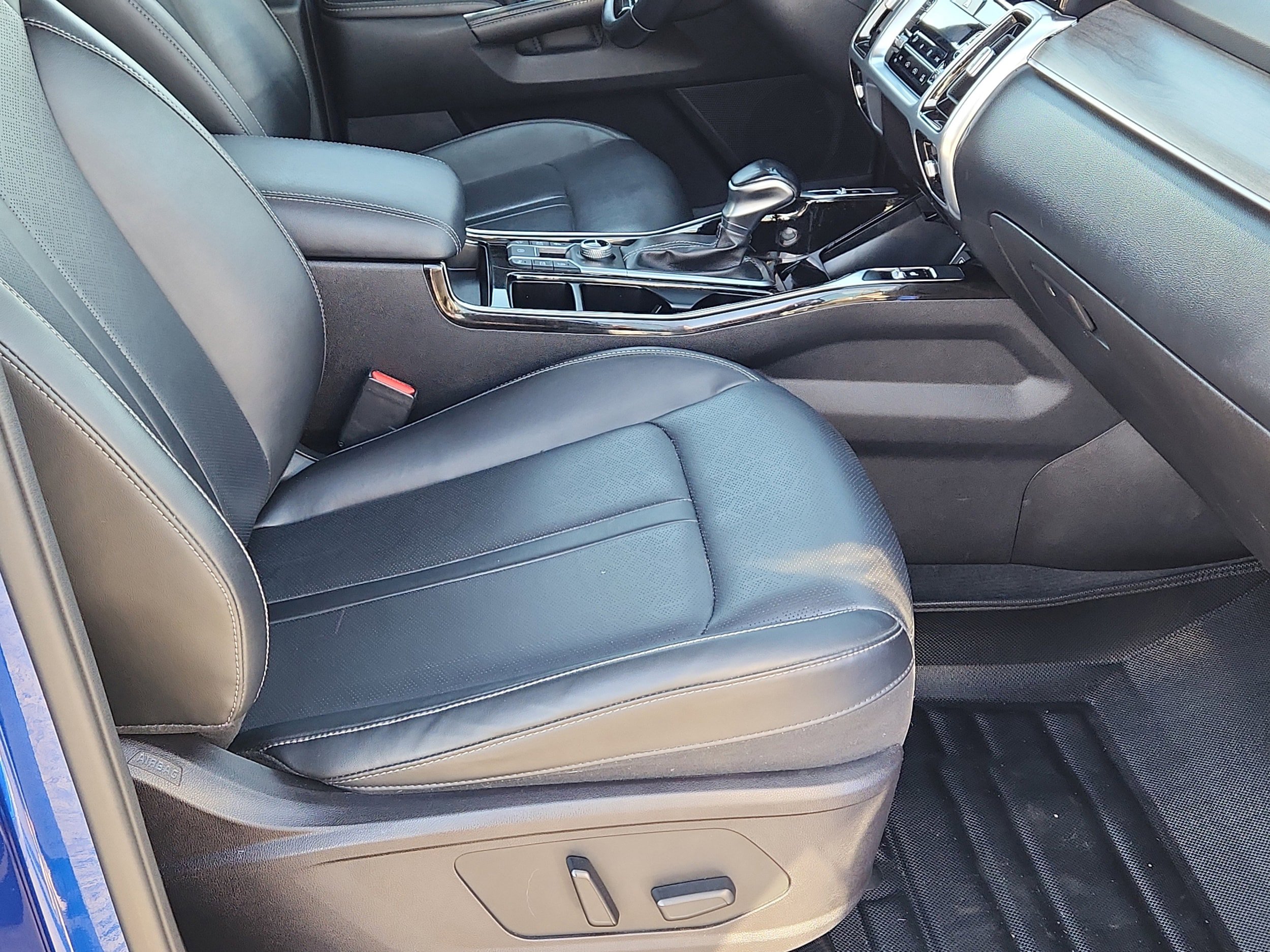Used 2022 Kia Sorento EX AWD/4WD image 14