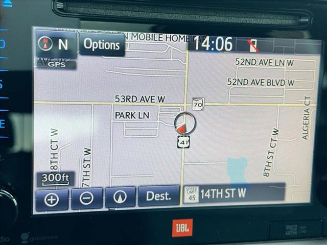 Used 2015 Toyota Sienna XLE image 13