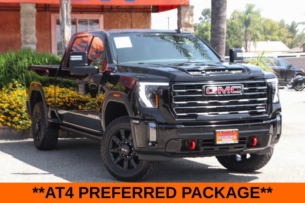 Used 2024 GMC Sierra 2500 AT4 w/ AT4 Preferred Package AWD/4WD image 2