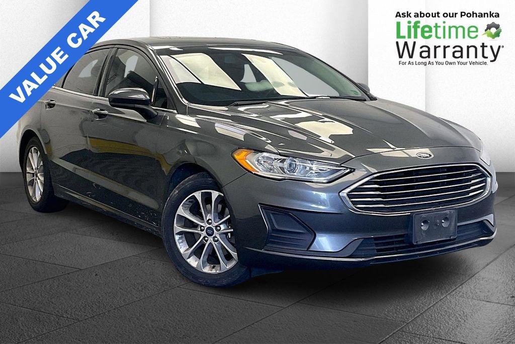 Used 2019 Ford Fusion SE image 1