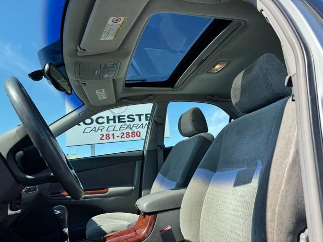 Used 2003 Toyota Camry XLE image 8