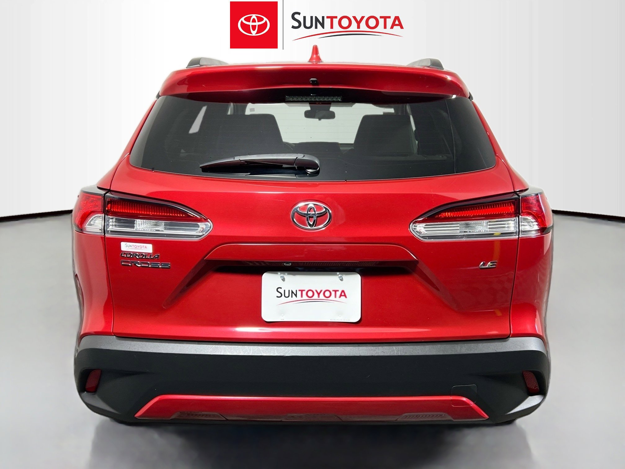 Used 2022 Toyota Corolla Cross LE image 5