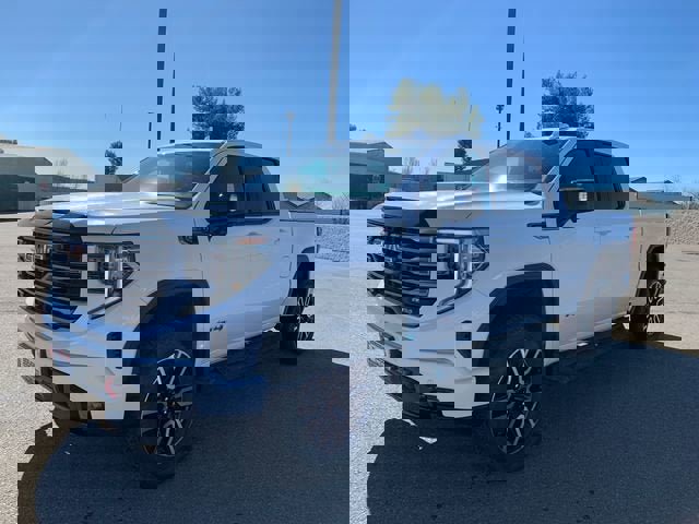 New 2026 GMC Sierra 1500 AT4 w/ AT4 Premium Package image 3