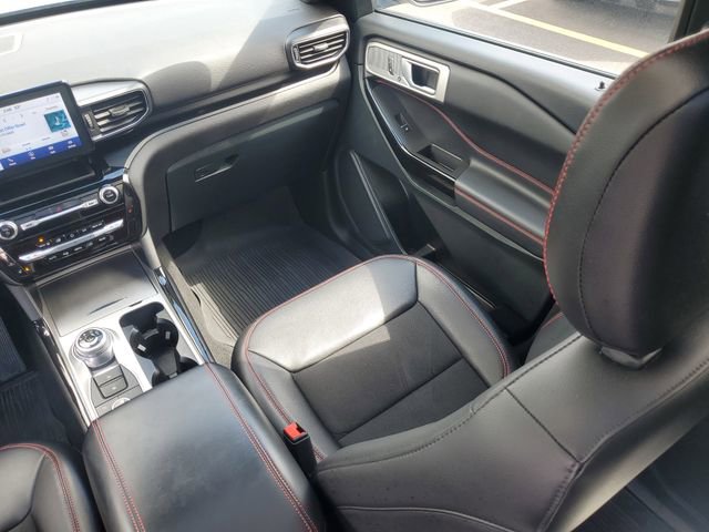 Certified 2024 Ford Explorer ST-Line w/ Class IV Trailer Tow Package AWD/4WD image 30