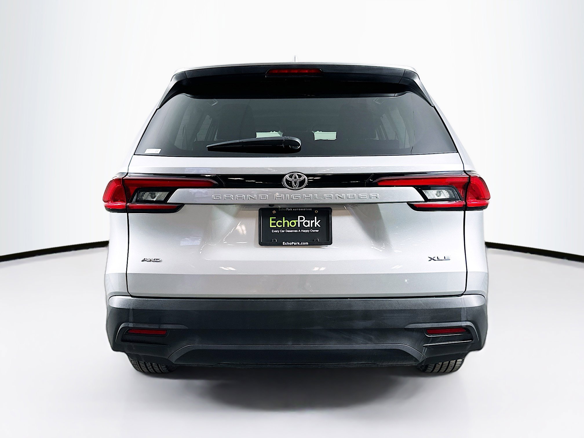 Used 2025 Toyota Grand Highlander AWD image 7