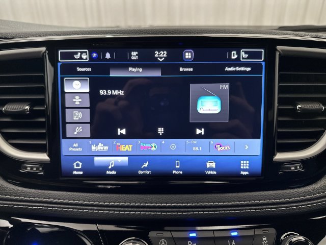 New 2027 Chrysler Pacifica Select AWD/4WD image 15