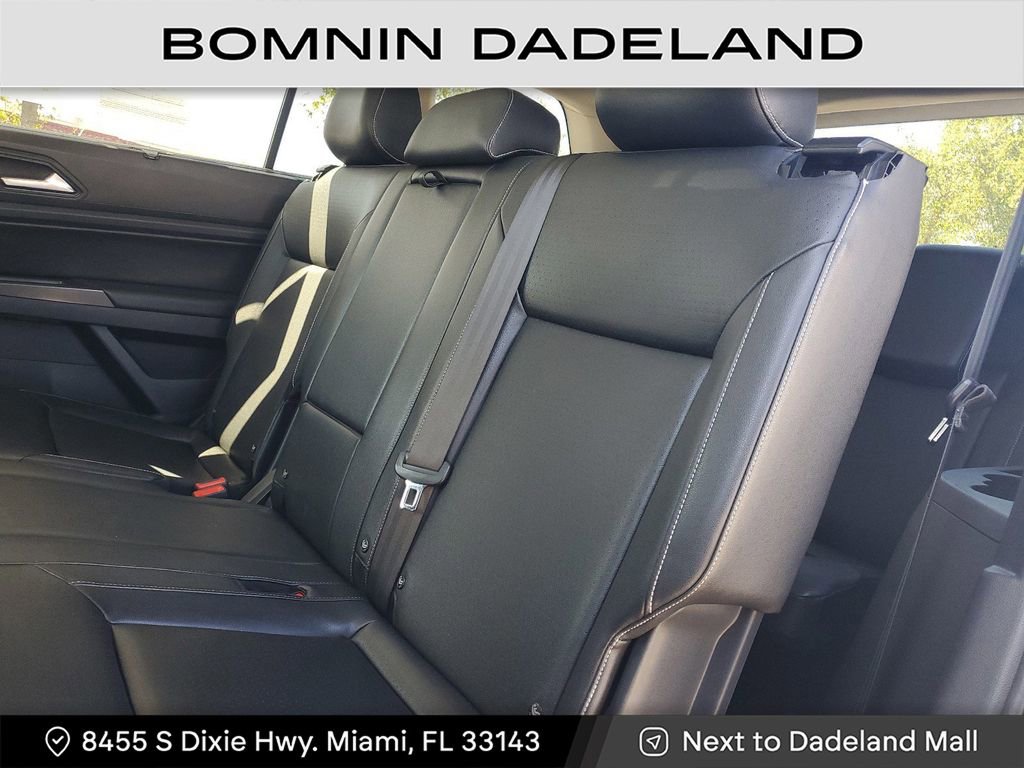 Used 2021 Volkswagen Atlas SE w/ Panoramic Sunroof Package image 14