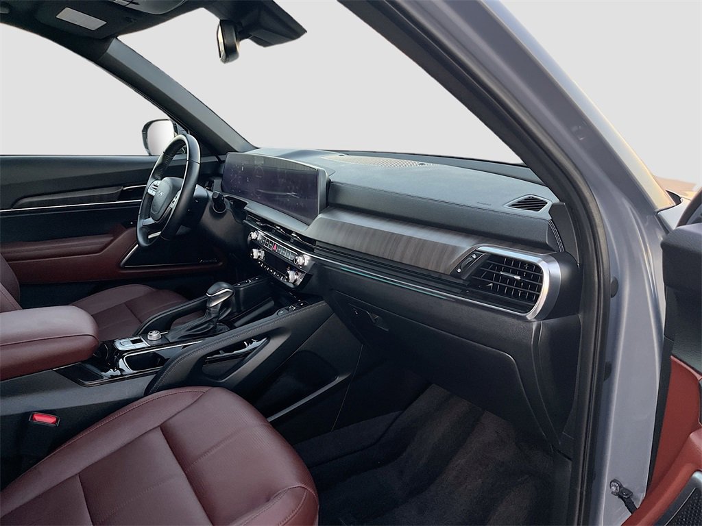 Used 2023 Kia Telluride SX image 32