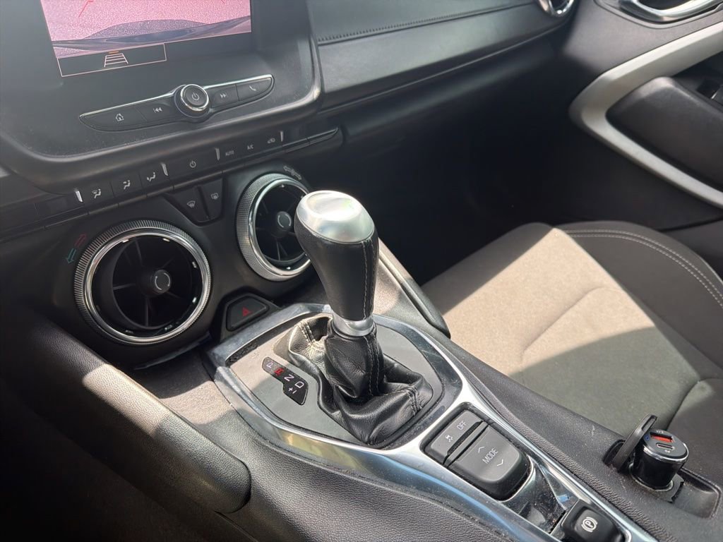 Used 2021 Chevrolet Camaro LT RWD image 20