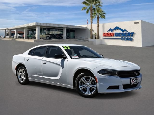Used 2023 Dodge Charger SXT RWD image 1
