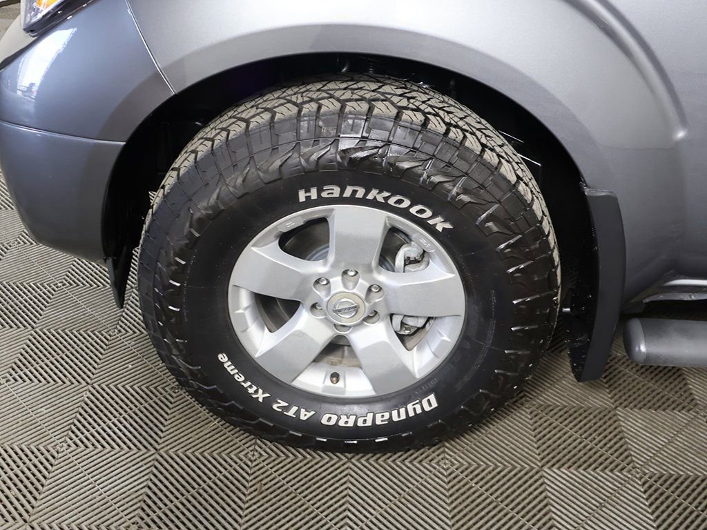 Used 2021 Nissan Frontier PRO-4X w/ Pro-4x Utility Package image 17