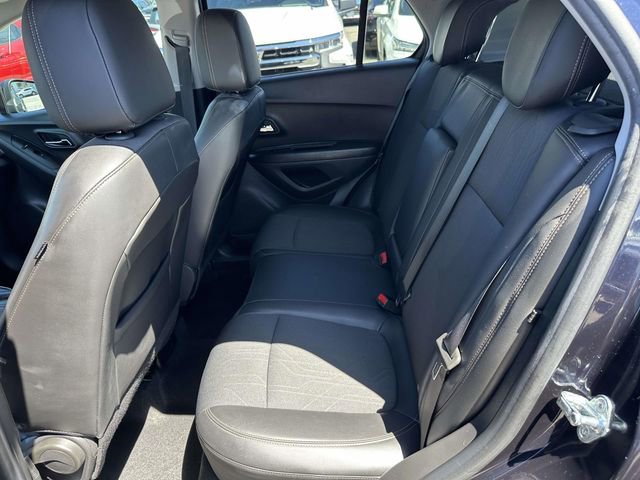 Certified 2022 Chevrolet Trax LT w/ LT Convenience Package AWD/4WD image 20