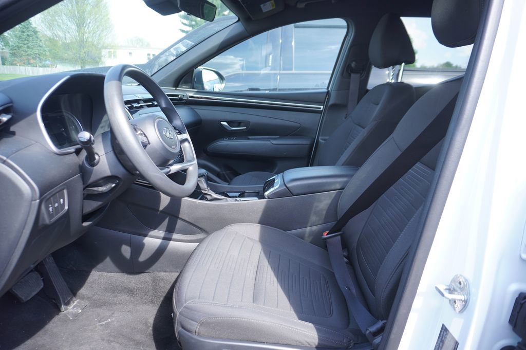 Used 2022 Hyundai Santa Cruz SE AWD/4WD image 2