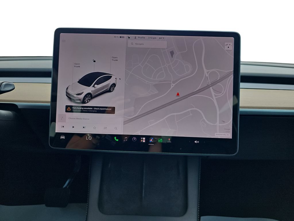 Used 2022 Tesla Model Y Long Range AWD/4WD image 22