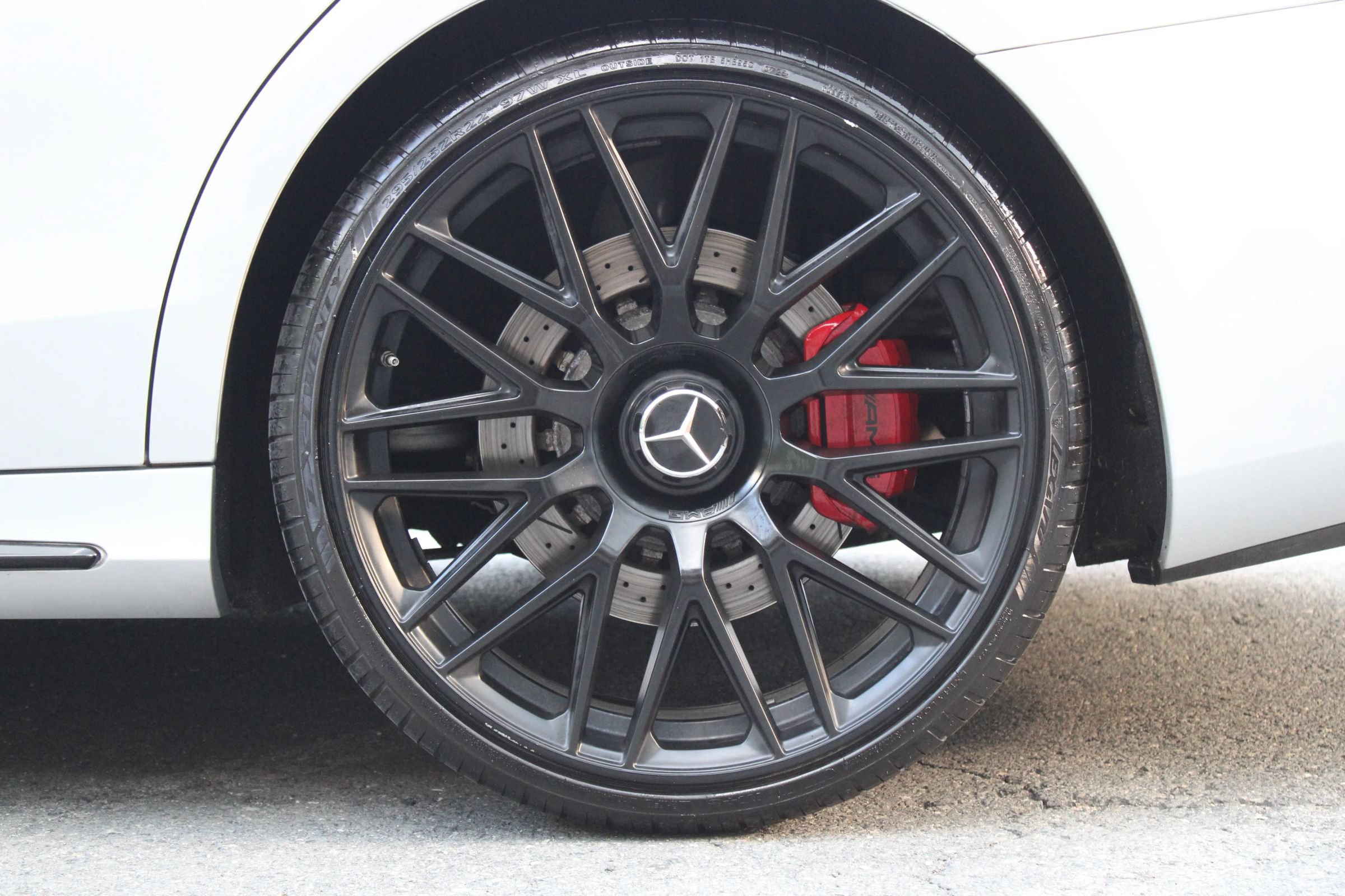 Used 2019 Mercedes-Benz S 63 AMG S 4MATIC Sedan image 37