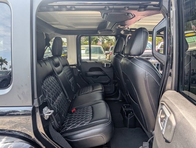 Used 2021 Jeep Wrangler Unlimited Sahara AWD/4WD image 17