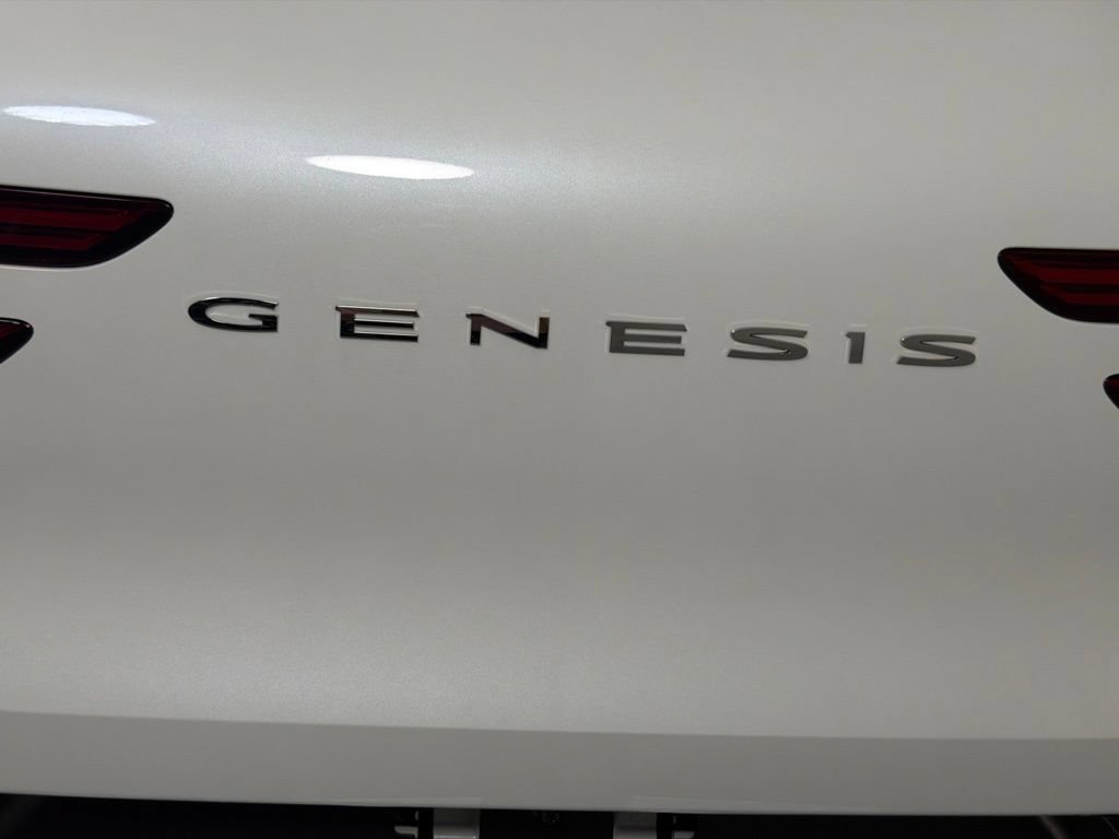 New 2027 Genesis GV70 2.5T Advanced AWD/4WD image 10