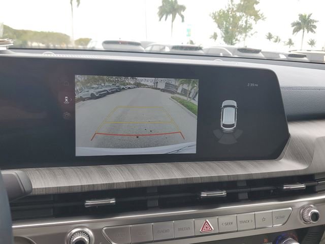 Certified 2024 Kia Telluride EX image 26