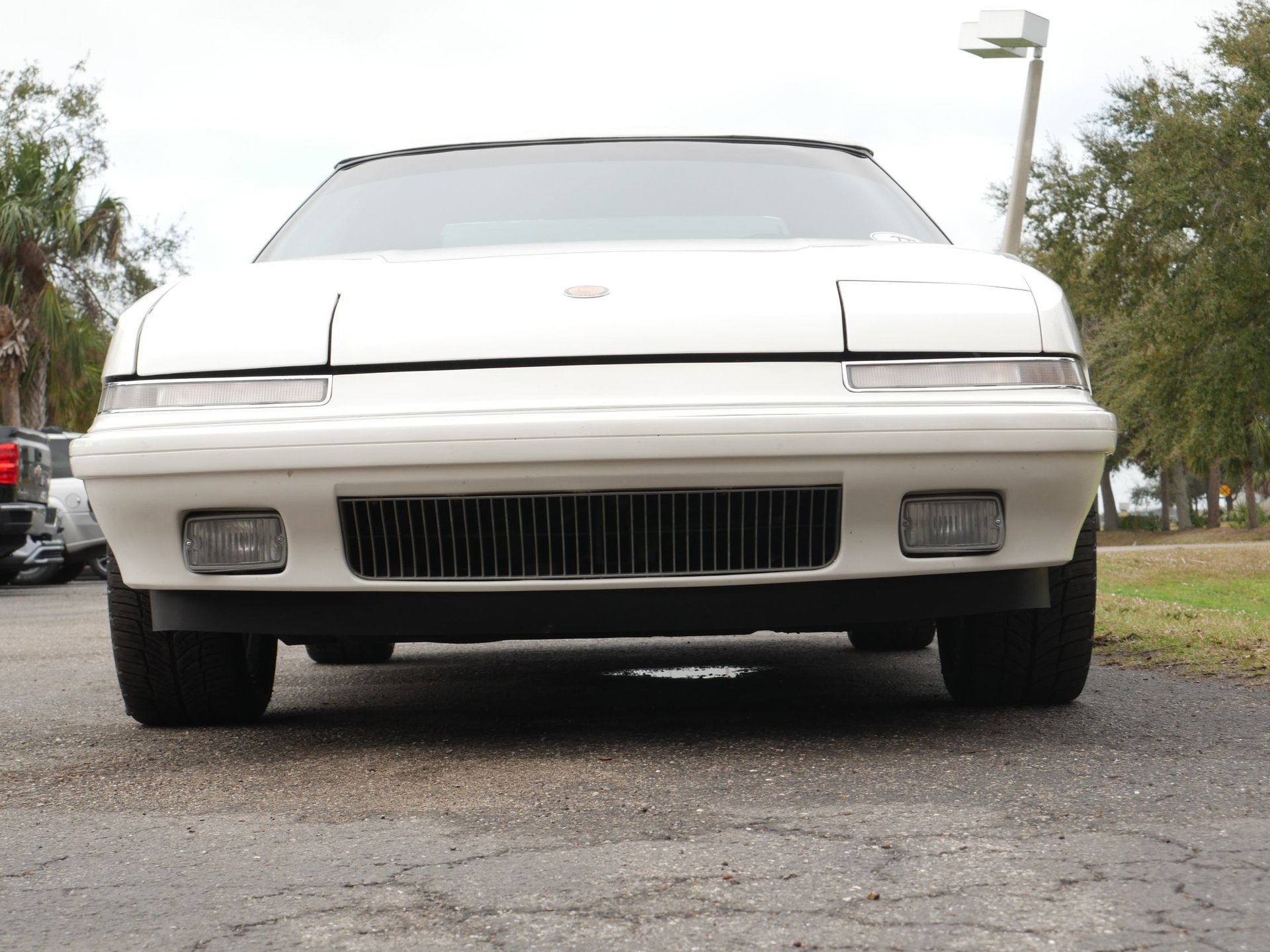 Used 1990 Buick Reatta Convertible image 31