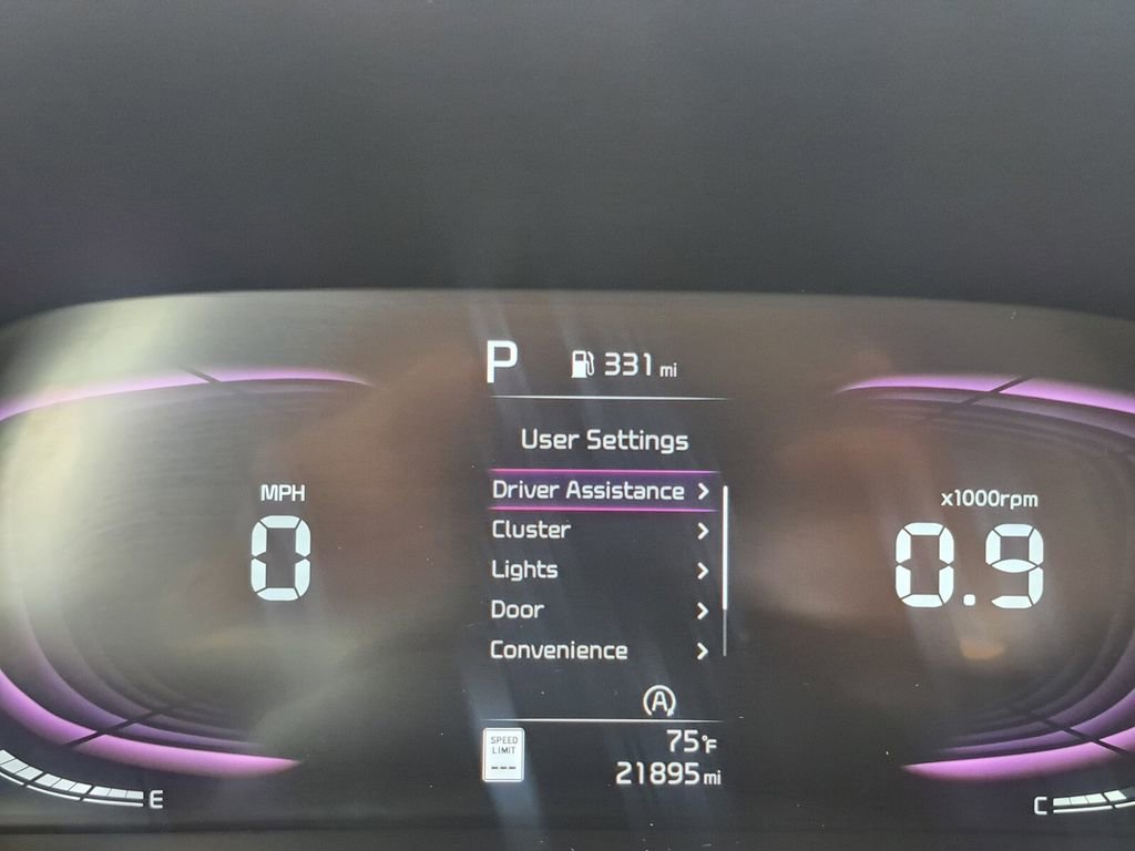 Used 2025 Kia Soul LX w/ LX Technology Package image 12