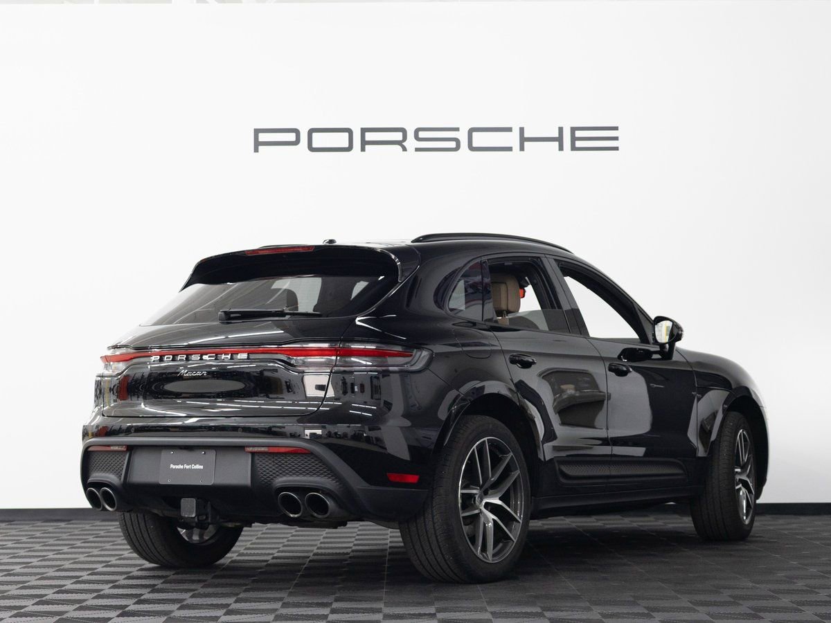 Certified 2025 Porsche Macan image 7