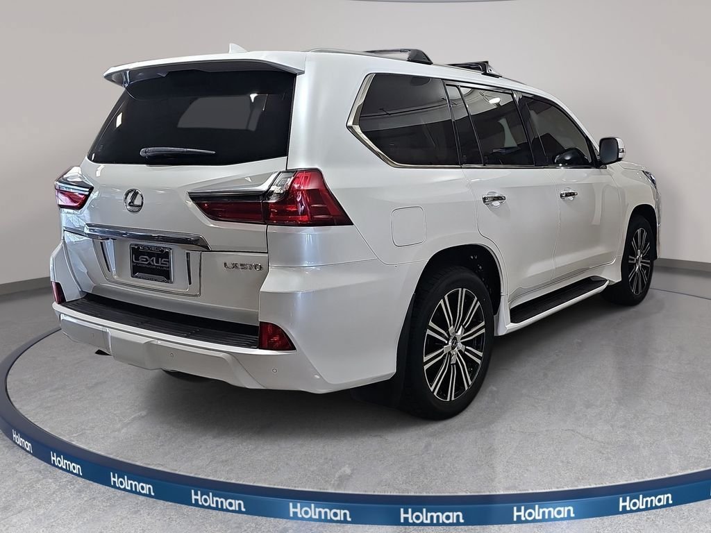 Used 2020 Lexus LX 570 4WD w/ Luxury Package image 6