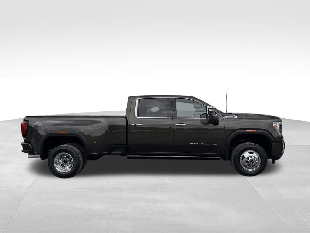 Used 2022 GMC Sierra 3500 Denali AWD/4WD image 25