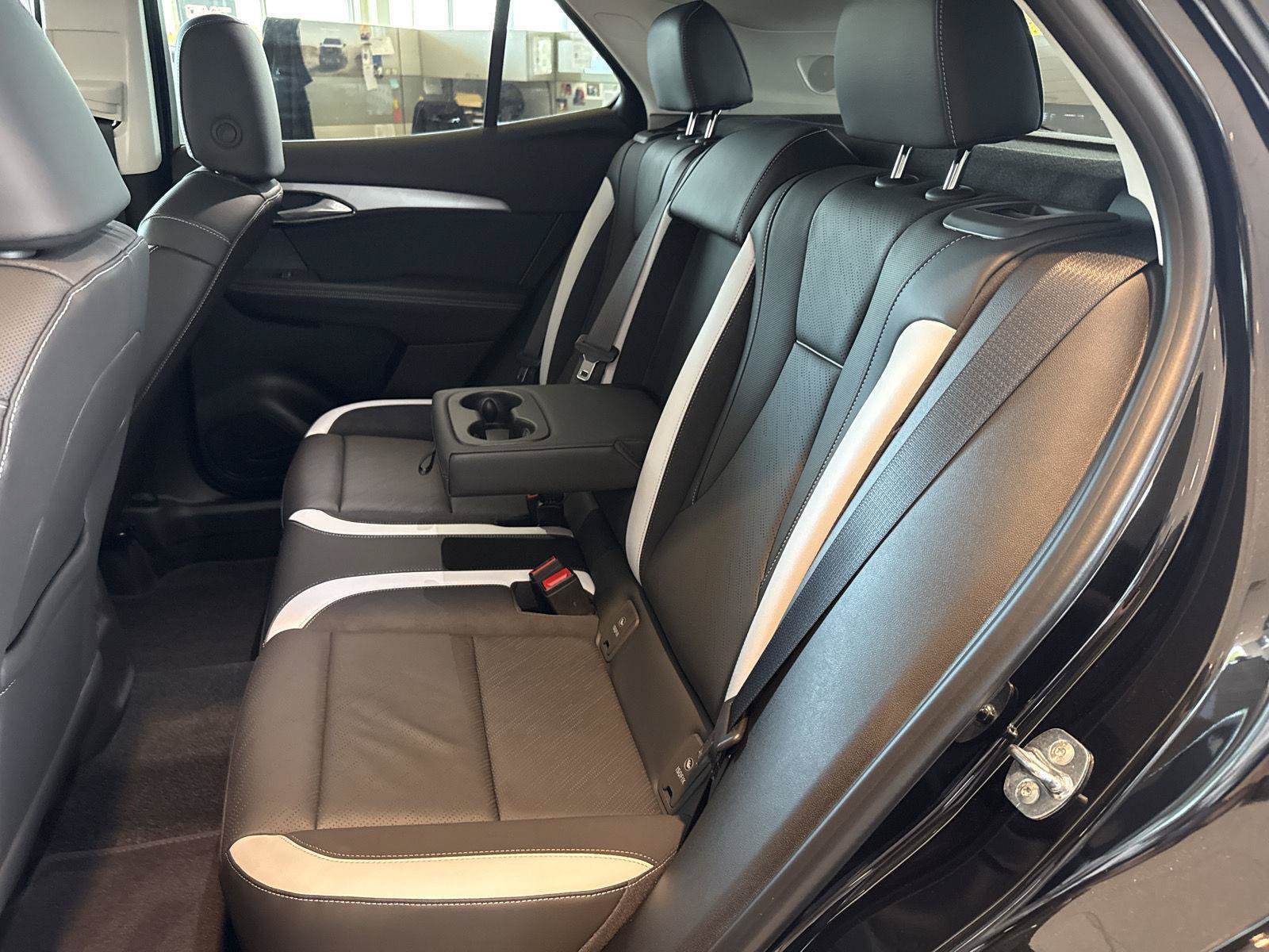 New 2026 Buick Envision Sport Touring AWD/4WD image 17