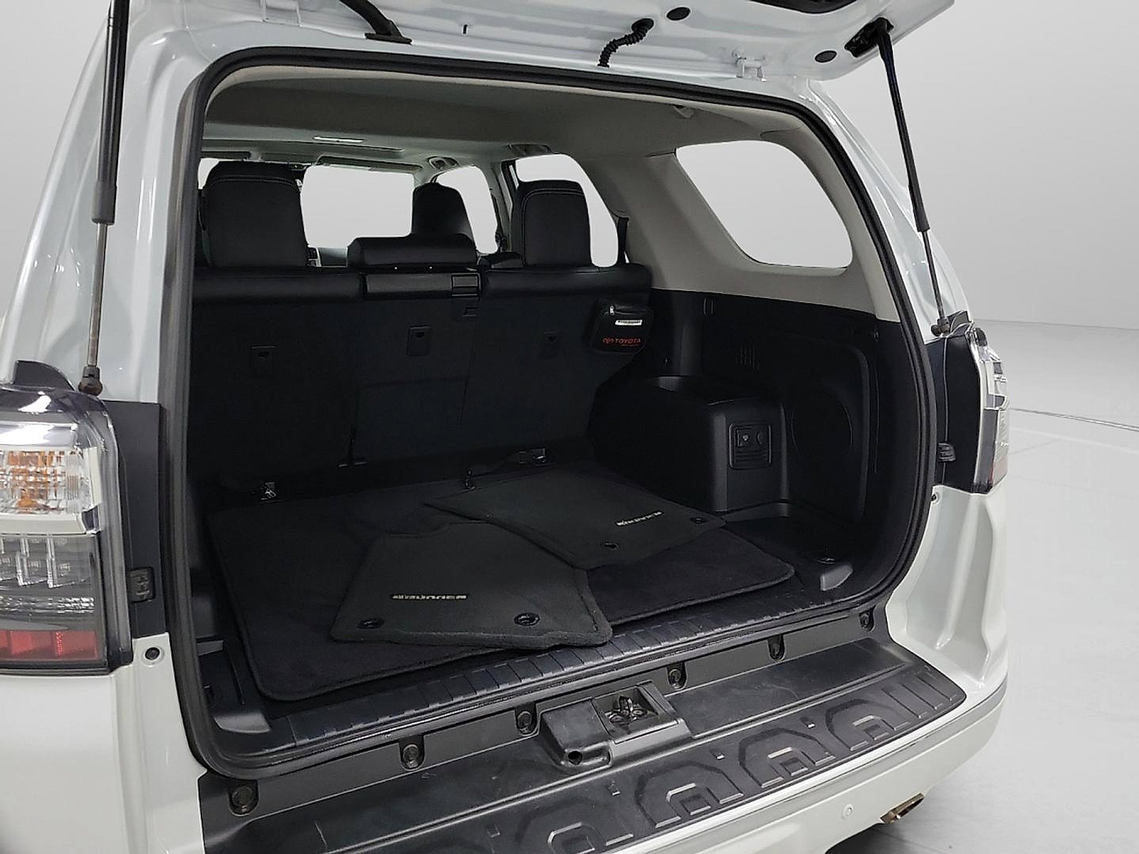Certified 2024 Toyota 4Runner Limited image 7