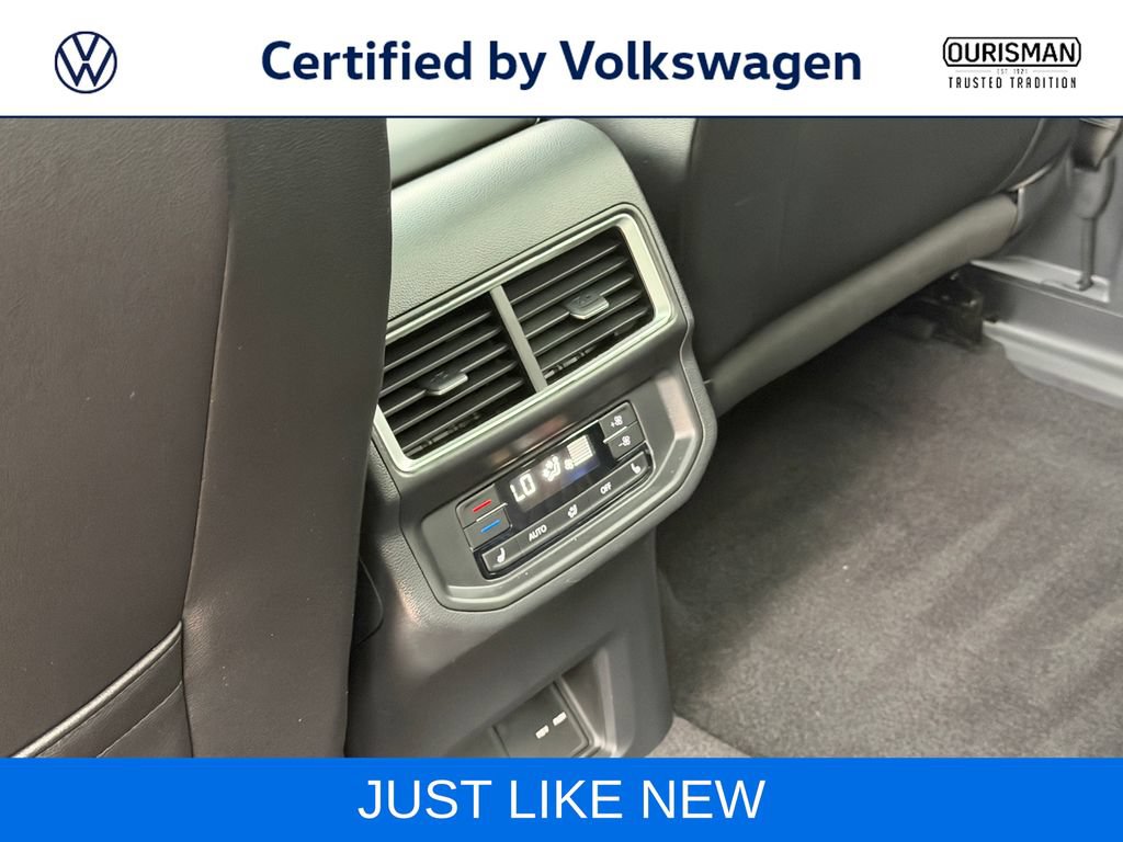 Certified 2026 Volkswagen Atlas SEL Premium R-Line AWD/4WD image 24