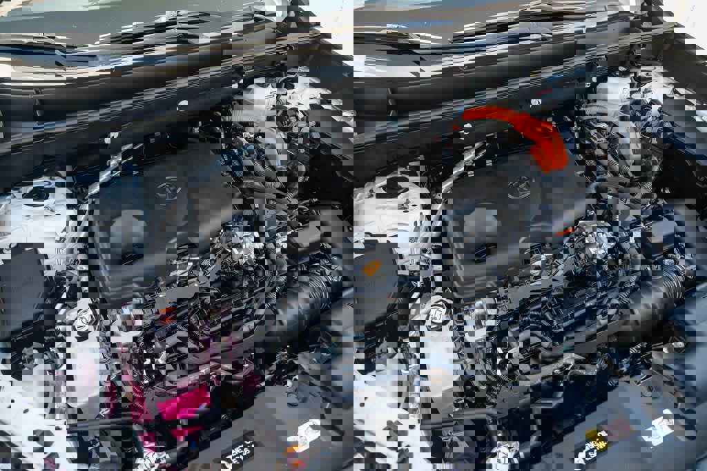 Used 2023 Toyota RAV4 LE image 29