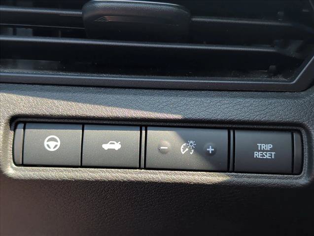 Used 2024 Nissan Altima 2.5 SV w/ SV Premium Package FWD image 13