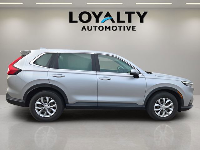 Used 2023 Honda CR-V LX image 6