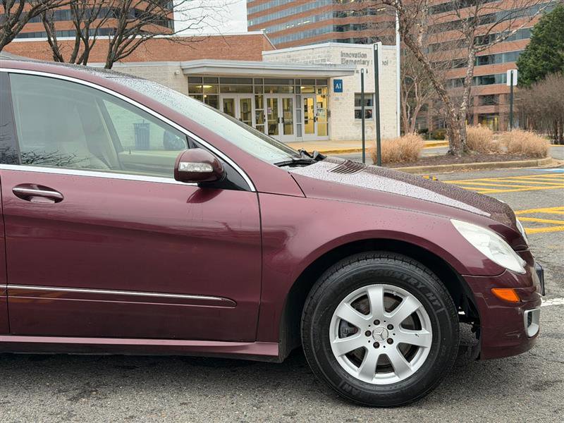 Used 2007 Mercedes-Benz R 350 4MATIC image 5