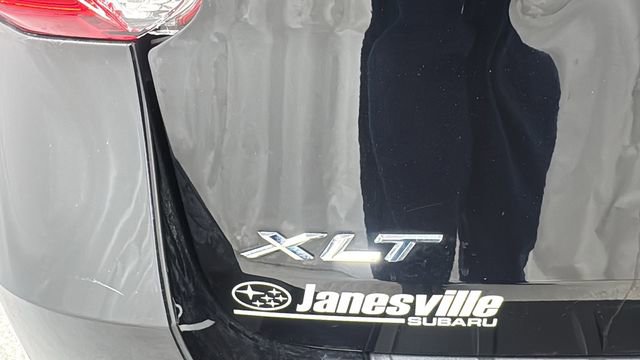 Used 2023 Ford Explorer XLT w/ Equipment Group 202A image 38