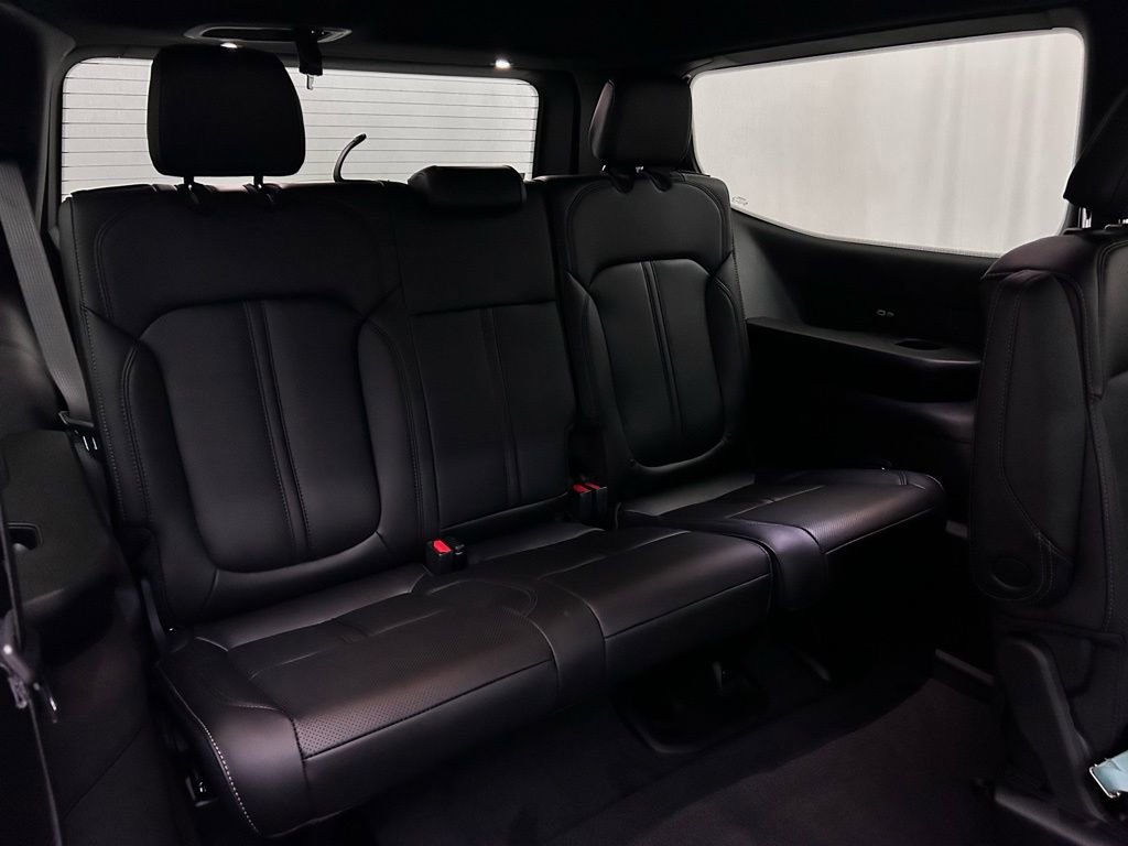 New 2026 Jeep Grand Wagoneer 4WD image 16