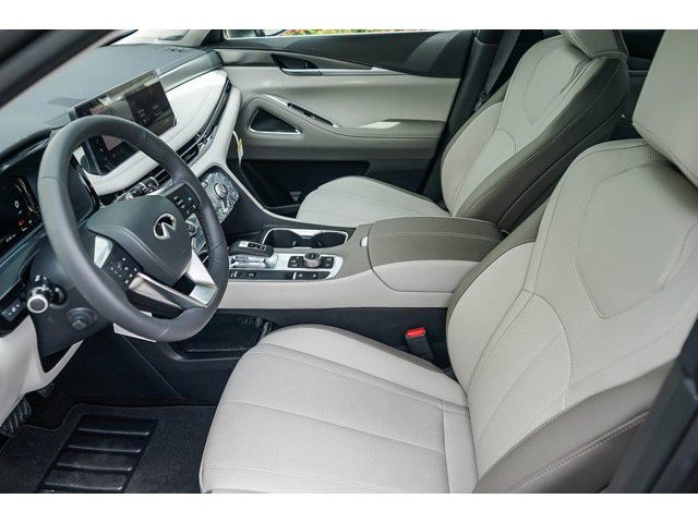 New 2026 INFINITI QX60 Luxe w/ Cargo Package AWD/4WD image 19
