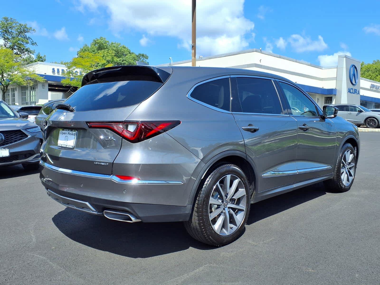 Certified 2026 Acura MDX w/ Technology Package AWD/4WD image 7
