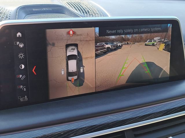 Used 2019 BMW 750i image 14