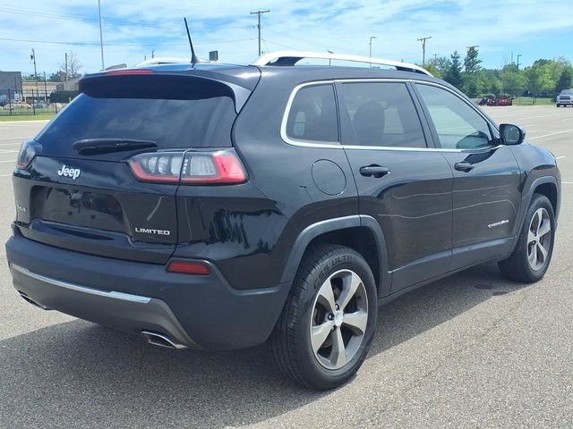 Used 2019 Jeep Cherokee Limited AWD/4WD image 4