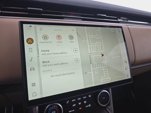 Certified 2023 Land Rover Range Rover Long Wheelbase SE image 23