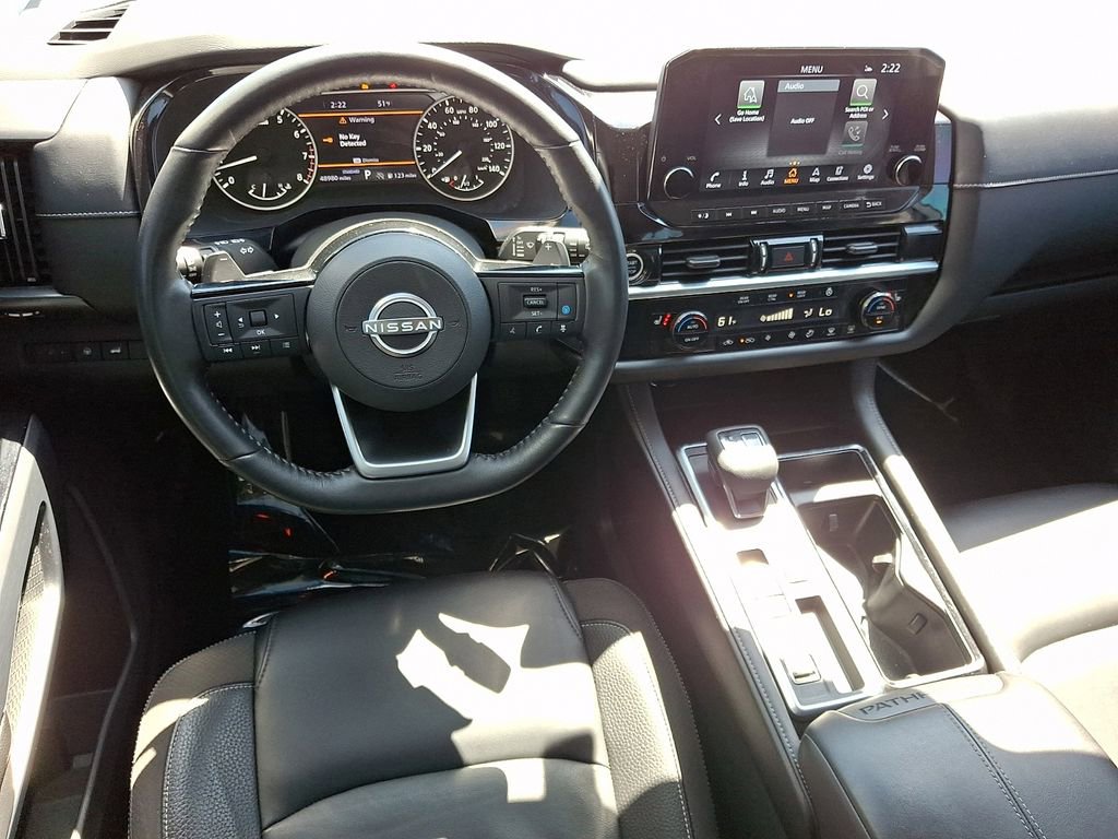 Used 2022 Nissan Pathfinder SL image 13