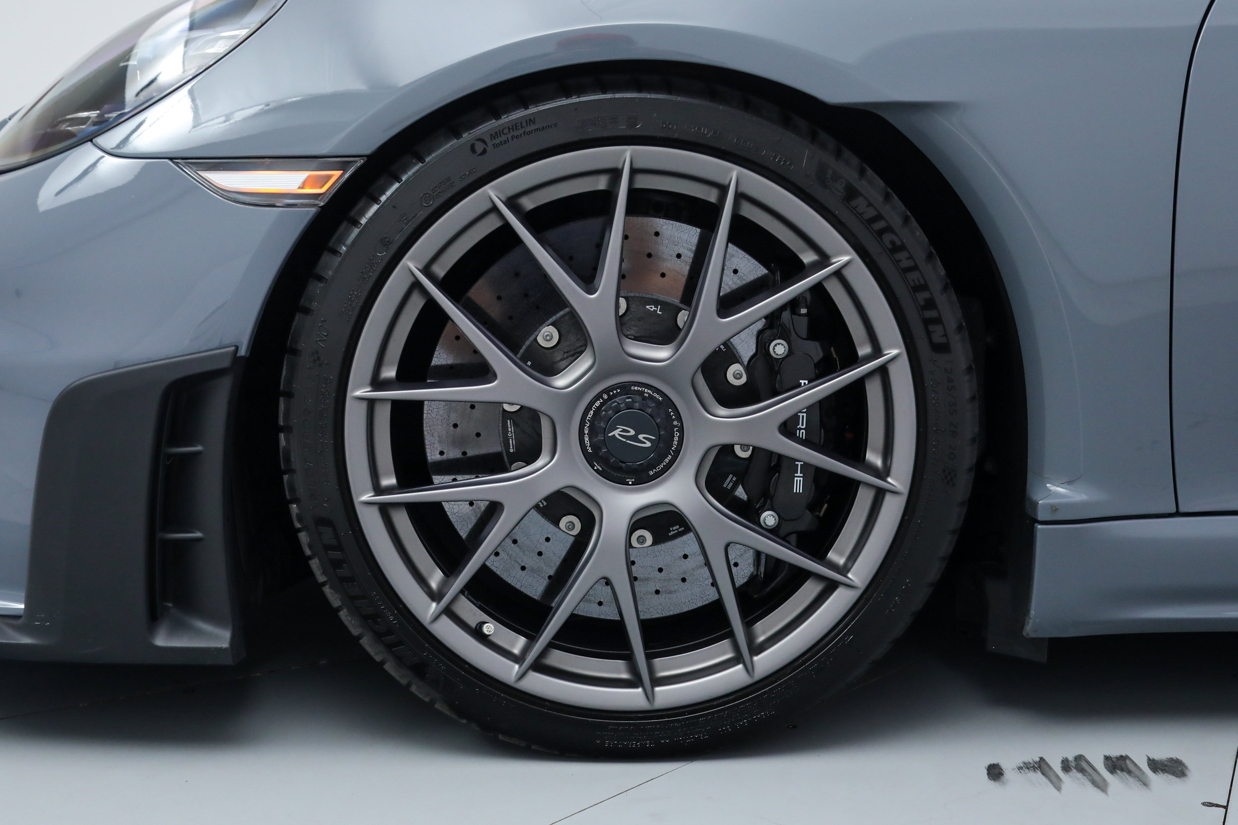 Used 2023 Porsche 718 Cayman GT4 RS RWD image 44