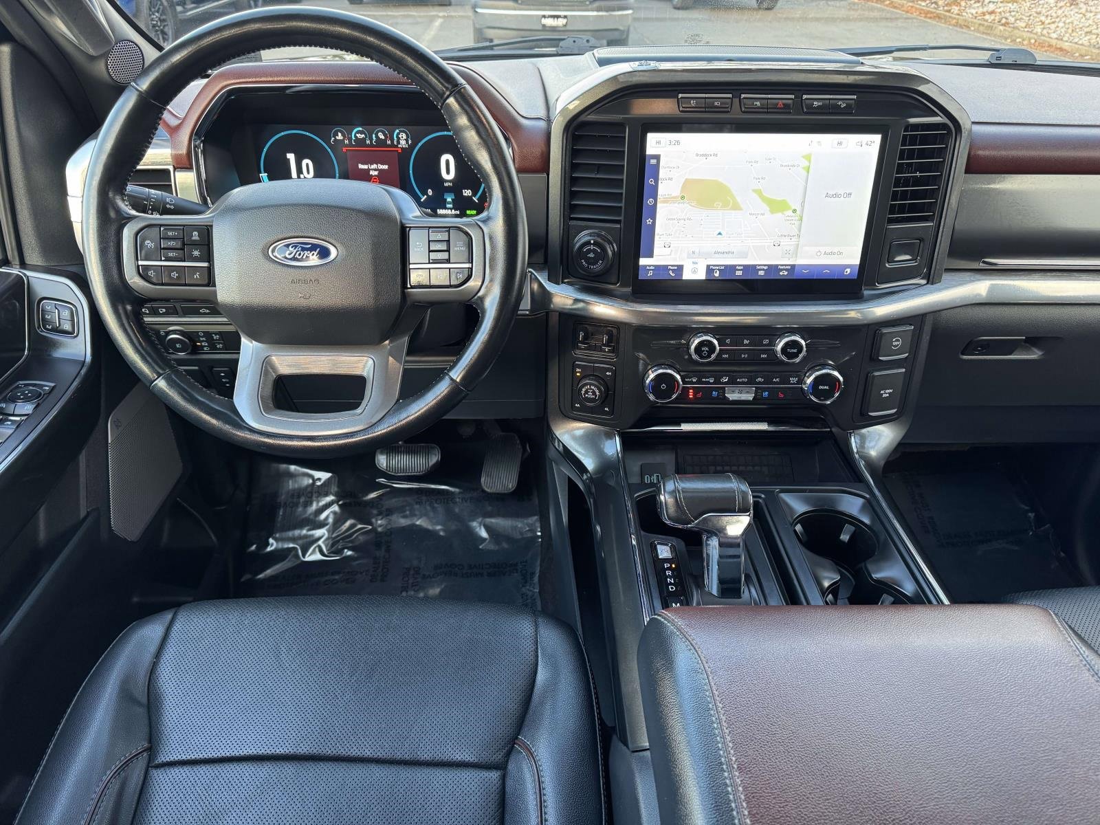 Used 2022 Ford F150 Lariat w/ Max Trailer Tow Package image 10