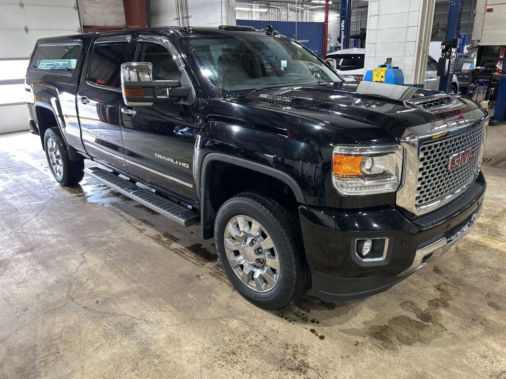 Used 2017 GMC Sierra 2500 Denali image 6